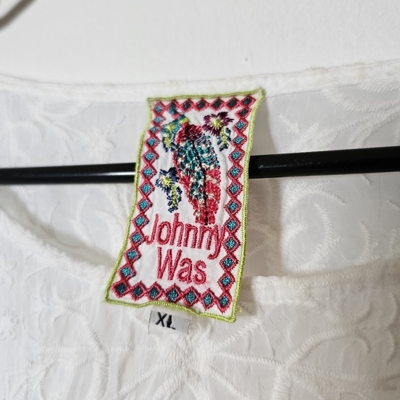 Johnny Was white bohemian embroidered eyelet 3/4 sleeves scoop neck loose blouse - Picture 2 of 7